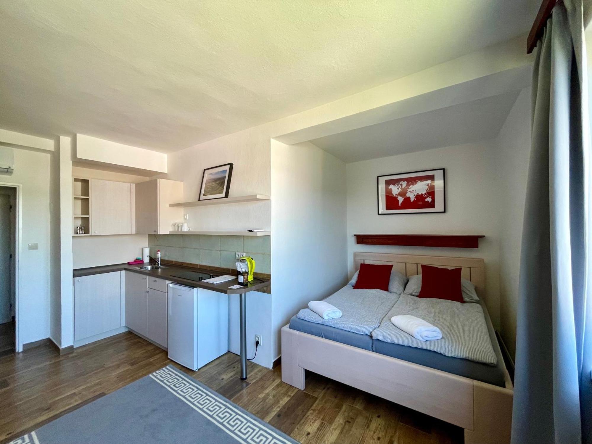 Penzion U Prehrady Luhačovice 部屋 写真